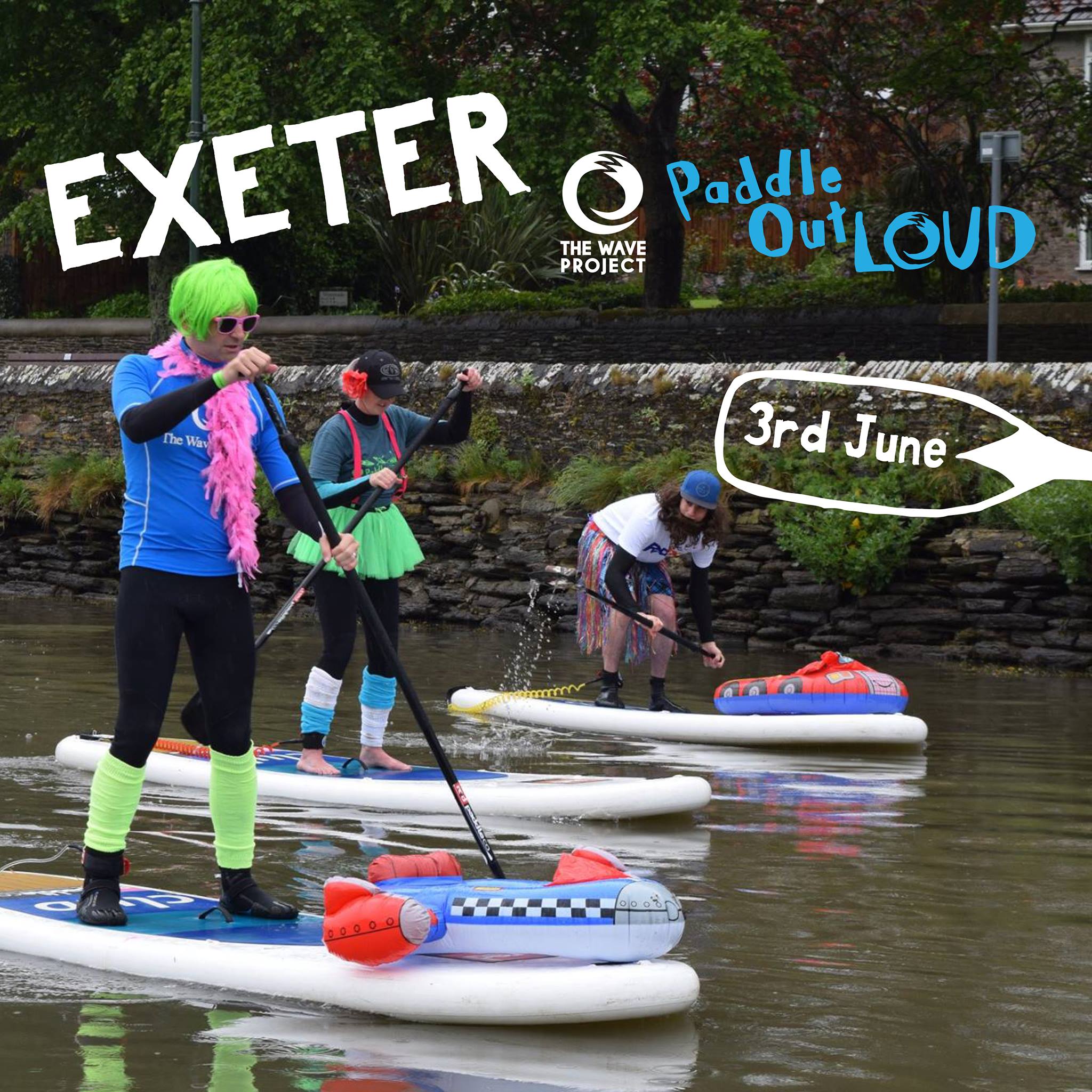 Fancy dress paddle board event promotes positive mental health The